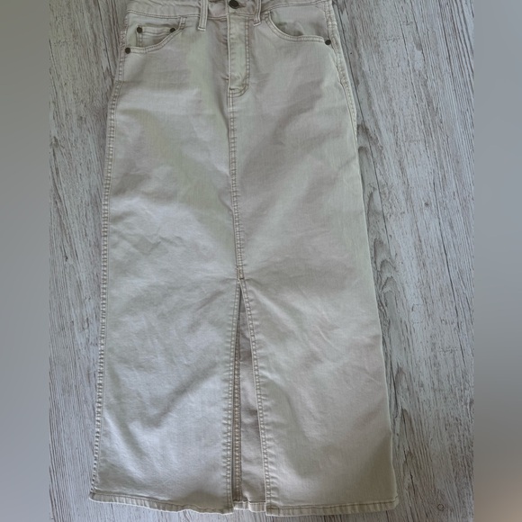 Oat New York Denim Jean Midi Skirt 4/27 - Picture 3 of 12